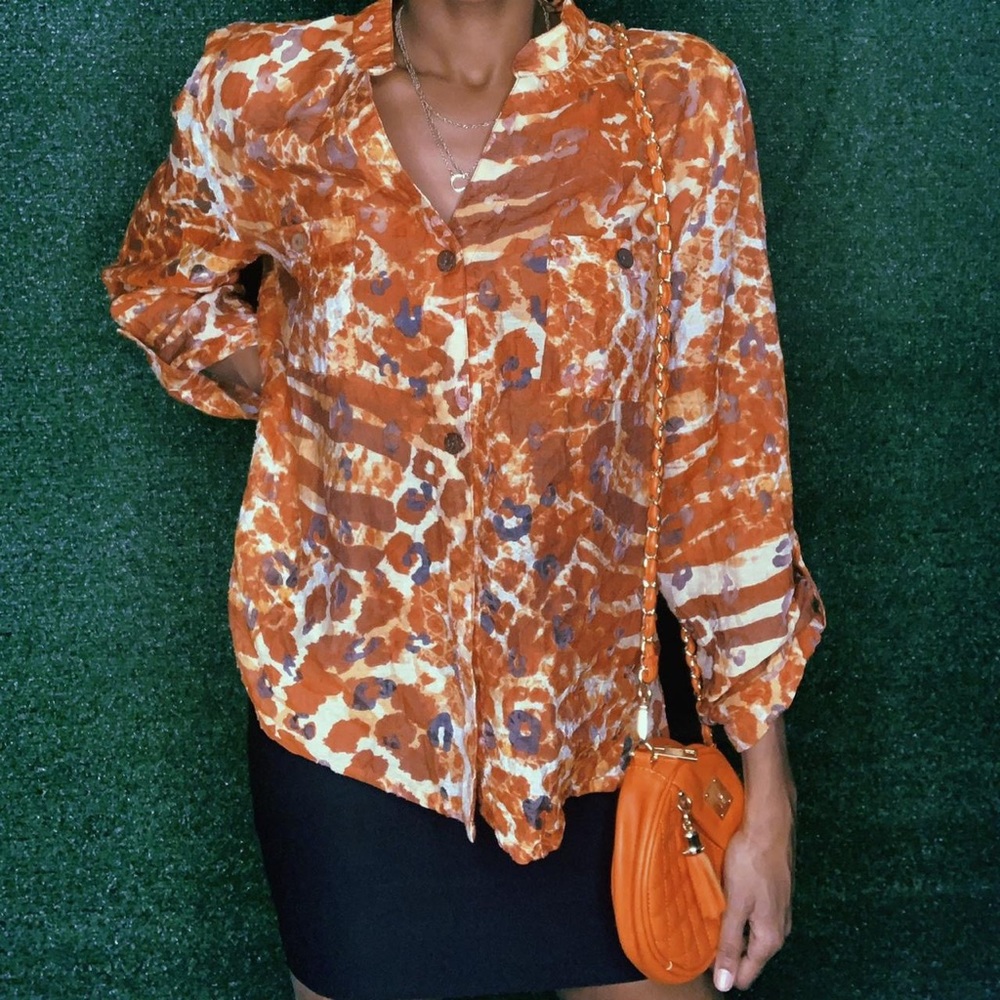 Beautiful Animal Print Button Up Shirt Zebra Giraffe Cheetah